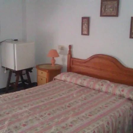 Riveros Konukevi 4*